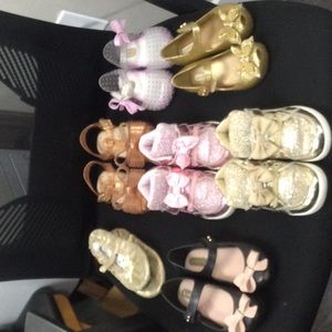 4 pairs of Mini Melissa Little Girls Shoes and 2 pairs of Glitter Slip Ons